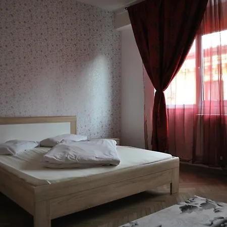 Vogue Hostel *