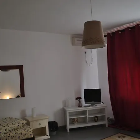 Vogue Hostal